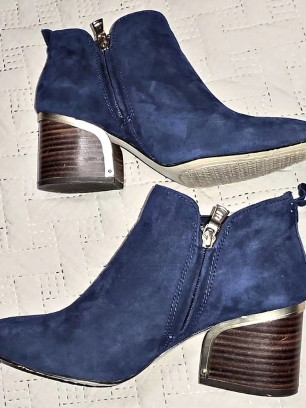 Anthropologie Latigo Pascal Navy Blue Suede Leather Ankle Booties Size 8M